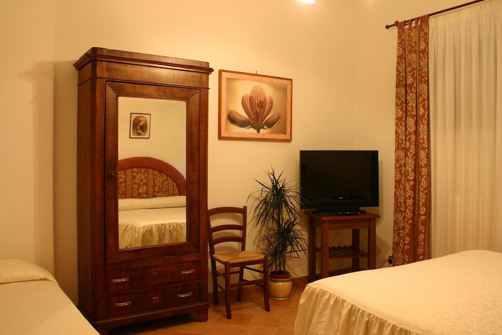 B&B Le Palme Bassano Romano Kültér fotó